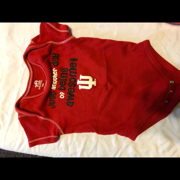 6-9 month lot of 3 Indiana University onesies - Picture 1 of 7